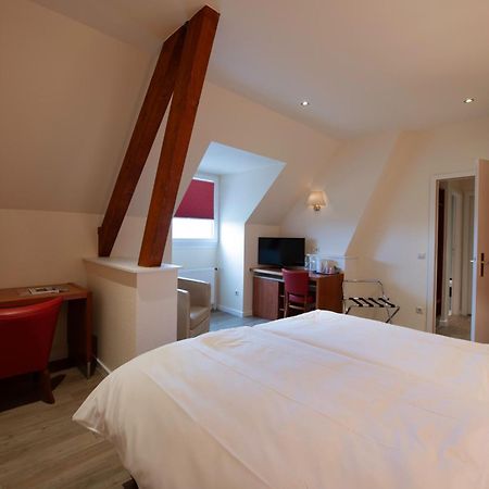 L'Hotel Et Restaurant Du Golf De Clervaux Eselborn Dış mekan fotoğraf