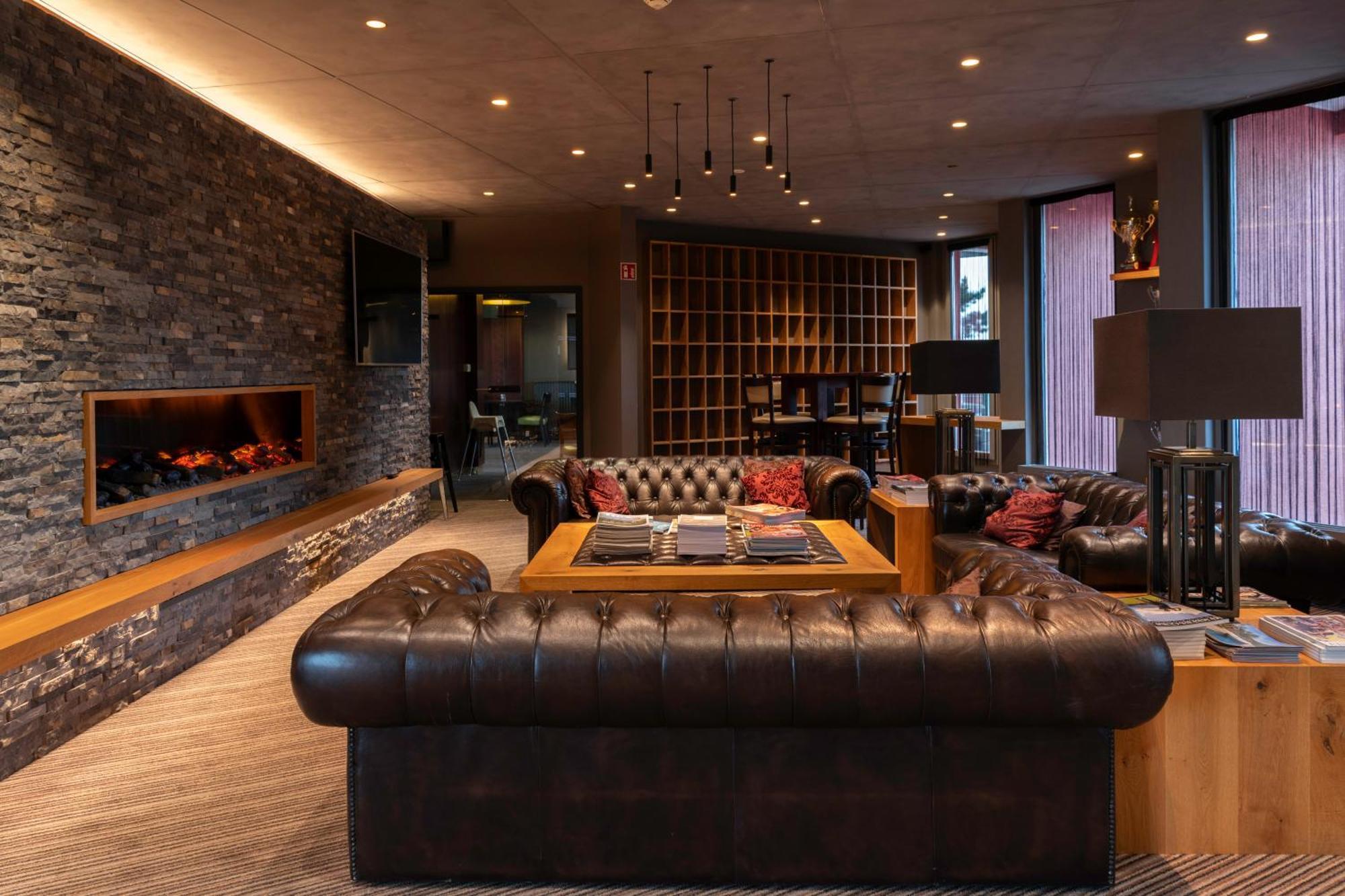 L'Hotel Et Restaurant Du Golf De Clervaux Eselborn Dış mekan fotoğraf